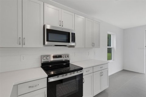 Villa ou maison à vendre à Palmetto, Floride: 3 chambres, 198.25 m2 № 2287443 - photo 7
