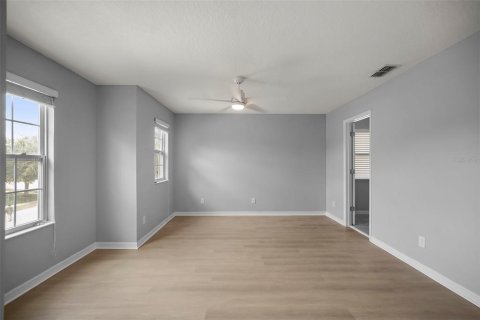 House in ARDMORE RESERVE in Minneola, Florida 4 bedrooms, 229.65 sq.m. № 2092054 - photo 8