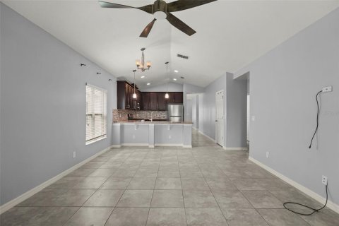 House in ARDMORE RESERVE in Minneola, Florida 4 bedrooms, 229.65 sq.m. № 2092054 - photo 13