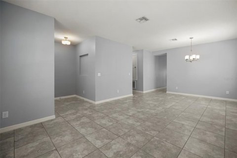 House in ARDMORE RESERVE in Minneola, Florida 4 bedrooms, 229.65 sq.m. № 2092054 - photo 18