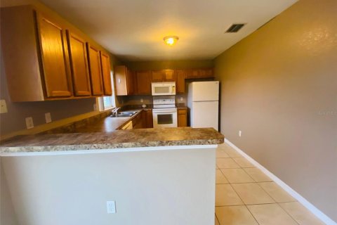 Apartamento en alquiler en Kissimmee, Florida, 3 dormitorios, 112.23 m2 № 1777132 - foto 9