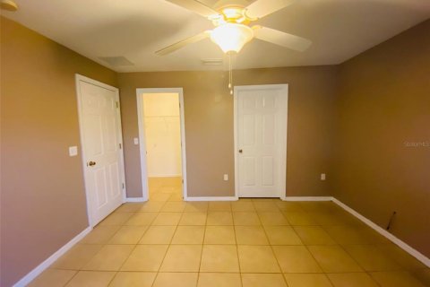Apartamento en alquiler en Kissimmee, Florida, 3 dormitorios, 112.23 m2 № 1777132 - foto 16