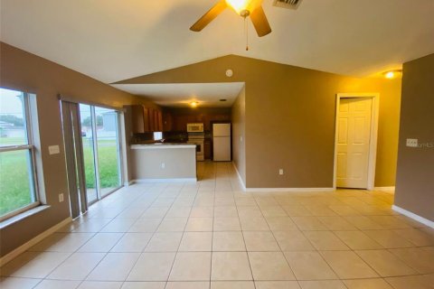 Apartamento en alquiler en Kissimmee, Florida, 3 dormitorios, 112.23 m2 № 1777132 - foto 8