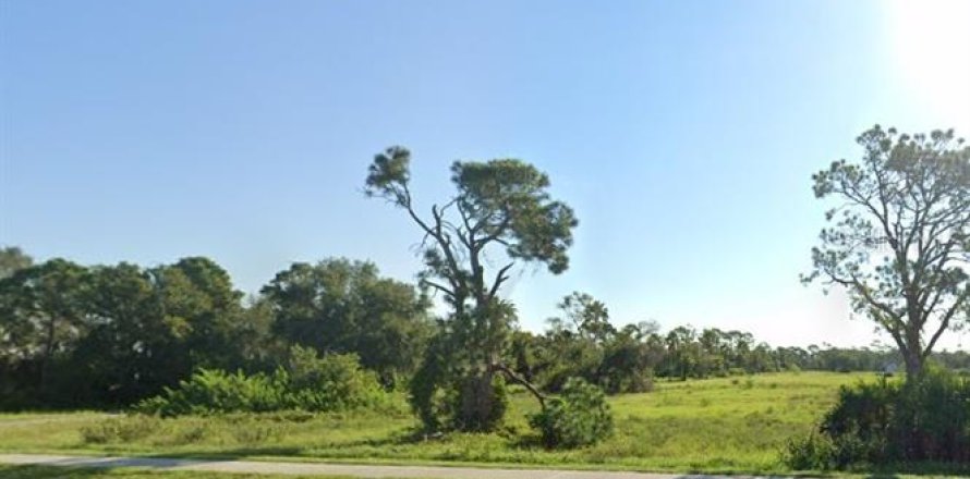Land in Punta Gorda, Florida № 1882936