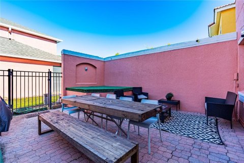 Touwnhouse à vendre à Kissimmee, Floride: 3 chambres, 119.47 m2 № 2122620 - photo 9