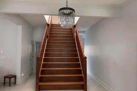 Villa ou maison à vendre à Odessa, Floride: 5 chambres, 558.16 m2 № 2222402 - photo 19