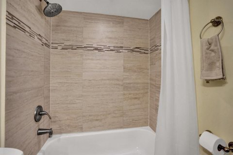 Condominio en venta en Dania Beach, Florida, 2 dormitorios, 94.95 m2 № 2193306 - foto 20