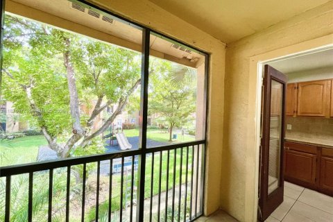 Copropriété à louer à Miami, Floride: 1 chambre, 69.4 m2 № 2079887 - photo 9