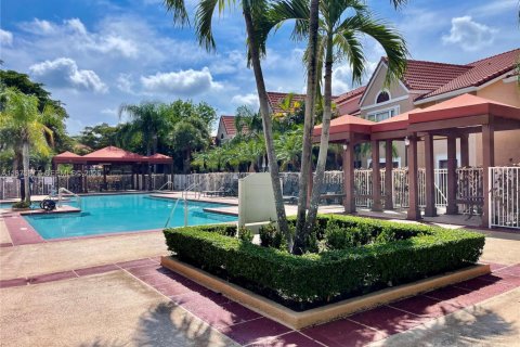 Copropriété à louer à Miami, Floride: 1 chambre, 69.4 m2 № 2079887 - photo 27