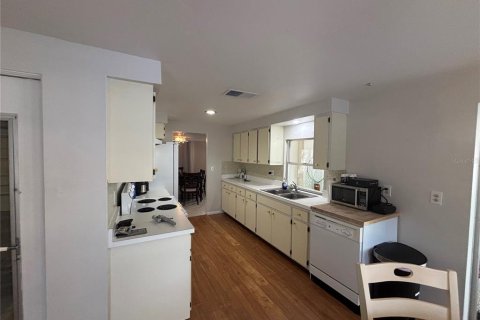 Villa ou maison à vendre à Palmetto, Floride: 3 chambres, 174.28 m2 № 1659505 - photo 6