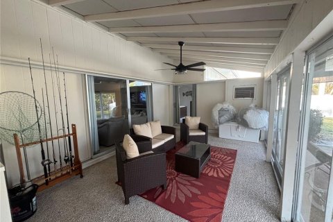 Villa ou maison à vendre à Palmetto, Floride: 3 chambres, 174.28 m2 № 1659505 - photo 12