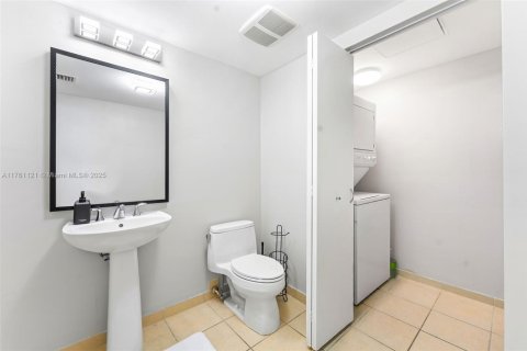 Copropriété à louer à Sunny Isles Beach, Floride: 1 chambre, 92.9 m2 № 1507003 - photo 10