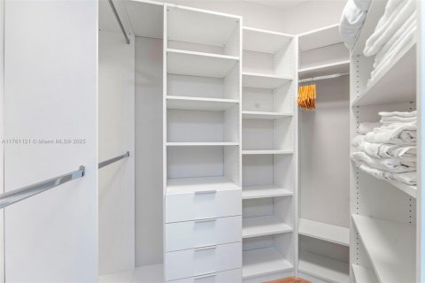 Copropriété à louer à Sunny Isles Beach, Floride: 1 chambre, 92.9 m2 № 1507003 - photo 15