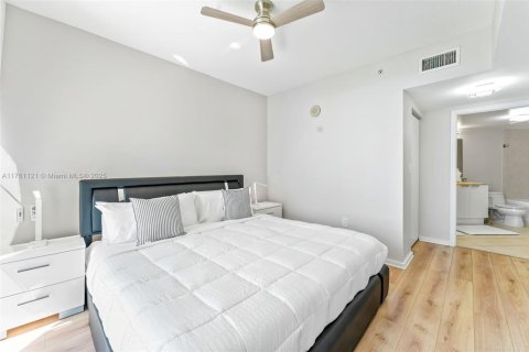 Copropriété à louer à Sunny Isles Beach, Floride: 1 chambre, 92.9 m2 № 1507003 - photo 12