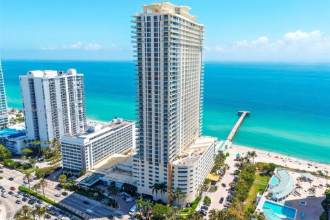 Copropriété à louer à Sunny Isles Beach, Floride: 1 chambre, 92.9 m2 № 1507003 - photo 18