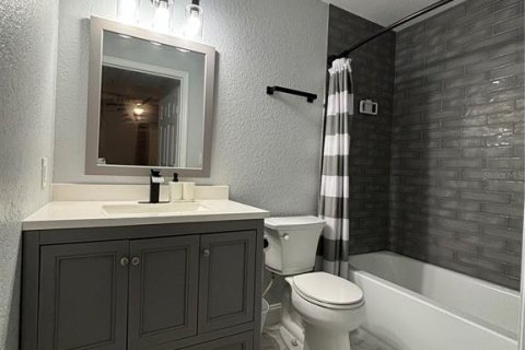 Condominio en venta en Orange City, Florida, 3 dormitorios, 97.18 m2 № 1870630 - foto 5