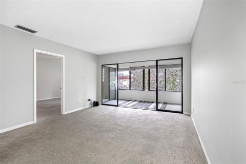 Condominio en alquiler en Belleair, Florida, 2 dormitorios, 99.22 m2 № 1561474 - foto 22