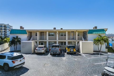 Condo in Clearwater, Florida, 2 bedrooms  № 2431690 - photo 30