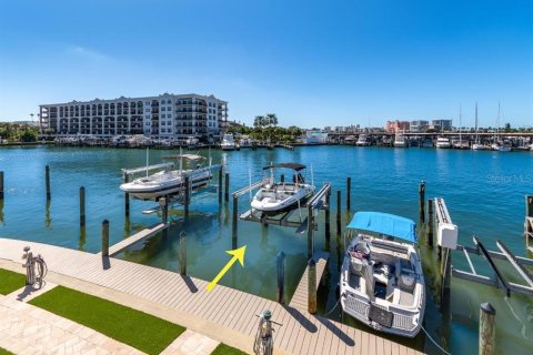Condo in Clearwater, Florida, 2 bedrooms  № 2431690 - photo 3