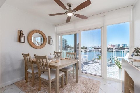 Condo in Clearwater, Florida, 2 bedrooms  № 2431690 - photo 13