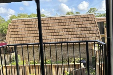 Townhouse in Orlando, Florida 2 bedrooms, 119.38 sq.m. № 2228188 - photo 12