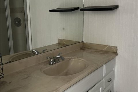 Townhouse in Orlando, Florida 2 bedrooms, 119.38 sq.m. № 2228188 - photo 10