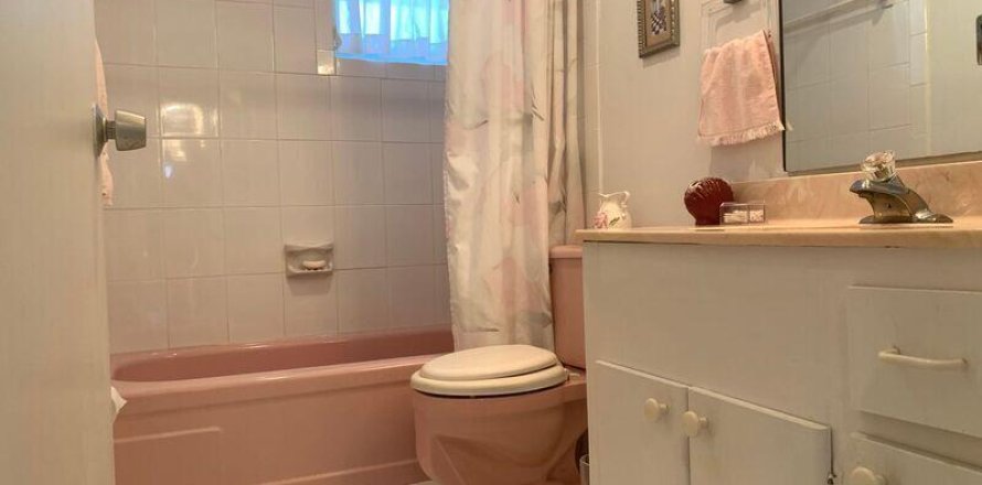Condominio en Lauderdale-by-the-Sea, Florida, 1 dormitorio № 1136339