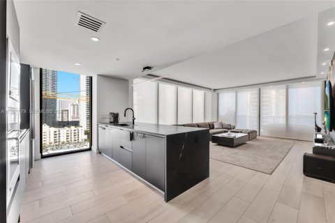 Copropriété à louer à Miami, Floride: 2 chambres, 121.79 m2 № 2023825 - photo 10