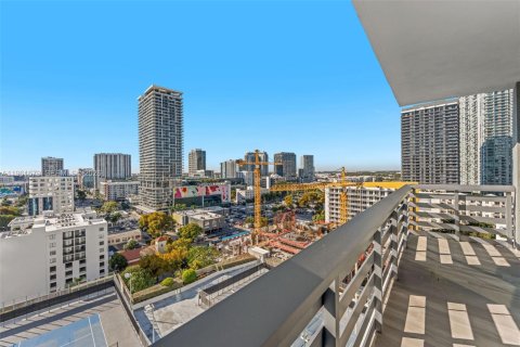 Copropriété à louer à Miami, Floride: 2 chambres, 121.79 m2 № 2023825 - photo 22