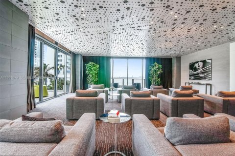 Copropriété à louer à Miami, Floride: 2 chambres, 121.79 m2 № 2023825 - photo 28