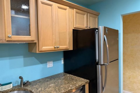 House in Bradenton, Florida 2 bedrooms, 91.51 sq.m. № 2231298 - photo 9