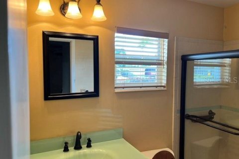 House in Bradenton, Florida 2 bedrooms, 91.51 sq.m. № 2231298 - photo 15