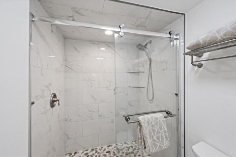Купить кондоминиум в Сарасота, Флорида 5 комнат, 118.91м2, № 1558002 - фото 25