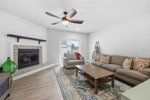 Villa ou maison à vendre à Gainesville, Floride: 3 chambres, 207.73 m2 № 2225308 - photo 24