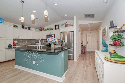 House in St. Lucie, Florida 3 bedrooms, 165.46 sq.m. № 2361609 - photo 14