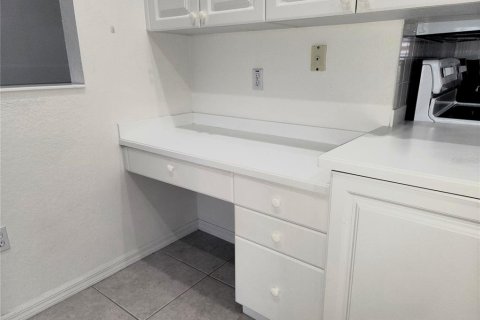 Condo in Bradenton, Florida, 2 bedrooms  № 1508150 - photo 11