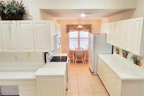 Condo in Bradenton, Florida, 2 bedrooms  № 1508150 - photo 9