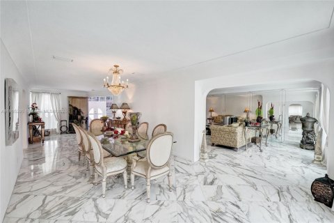 Casa en alquiler en Fort Lauderdale, Florida, 5 dormitorios, 483.74 m2 № 2018819 - foto 9