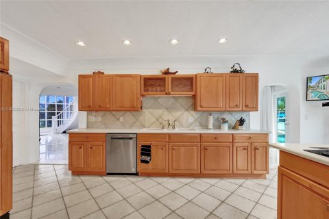 Casa en alquiler en Fort Lauderdale, Florida, 5 dormitorios, 483.74 m2 № 2018819 - foto 30