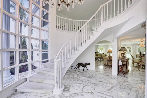 Casa en alquiler en Fort Lauderdale, Florida, 5 dormitorios, 483.74 m2 № 2018819 - foto 4