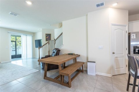 Townhouse in Palm Coast, Florida 3 bedrooms, 163.14 sq.m. № 1893945 - photo 8