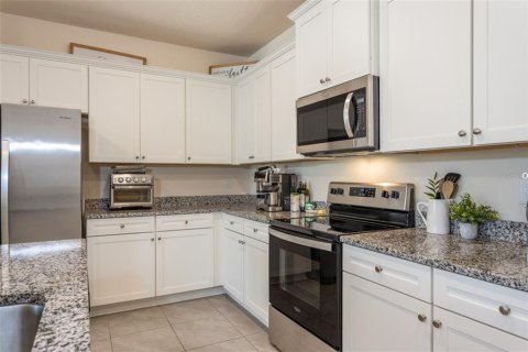Townhouse in Palm Coast, Florida 3 bedrooms, 163.14 sq.m. № 1893945 - photo 4