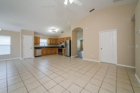 Villa ou maison à louer à Clermont, Floride: 3 chambres, 164.44 m2 № 2092020 - photo 9