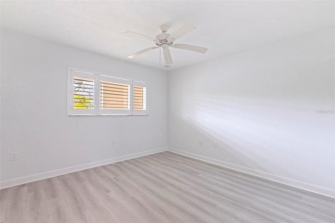 Copropriété à vendre à Saint Petersburg, Floride: 2 chambres, 88.26 m2 № 2095242 - photo 13