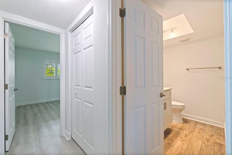Copropriété à vendre à Saint Petersburg, Floride: 2 chambres, 88.26 m2 № 2095242 - photo 15