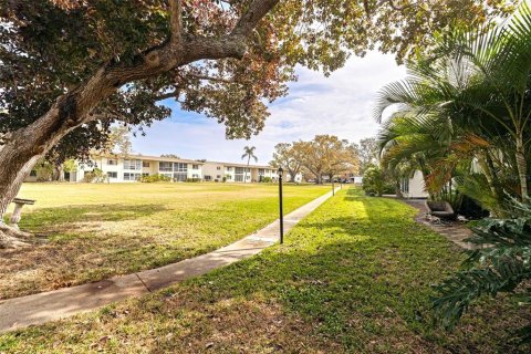 Copropriété à vendre à Saint Petersburg, Floride: 2 chambres, 88.26 m2 № 2095242 - photo 19