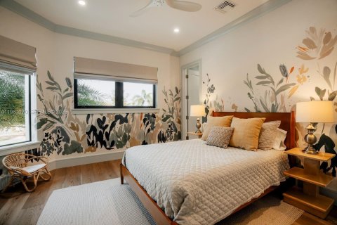 House in Lighthouse Point, Florida 8 bedrooms, 783.44 sq.m. № 2049319 - photo 28