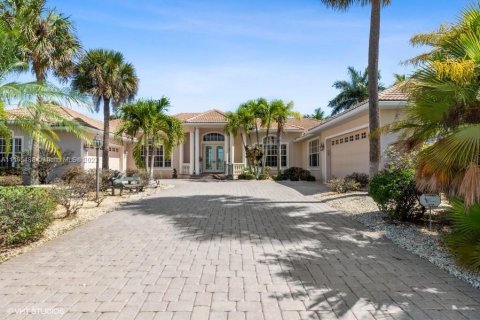 Casa en venta en Punta Gorda, Florida, 3 dormitorios, 334.26 m2 № 1958952 - foto 5