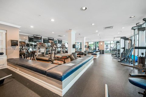 Condominio en alquiler en Hollywood, Florida, 1 dormitorio, 68.38 m2 № 2054174 - foto 9