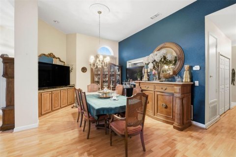 Townhouse in Orlando, Florida 3 bedrooms, 208.47 sq.m. № 2213980 - photo 6
